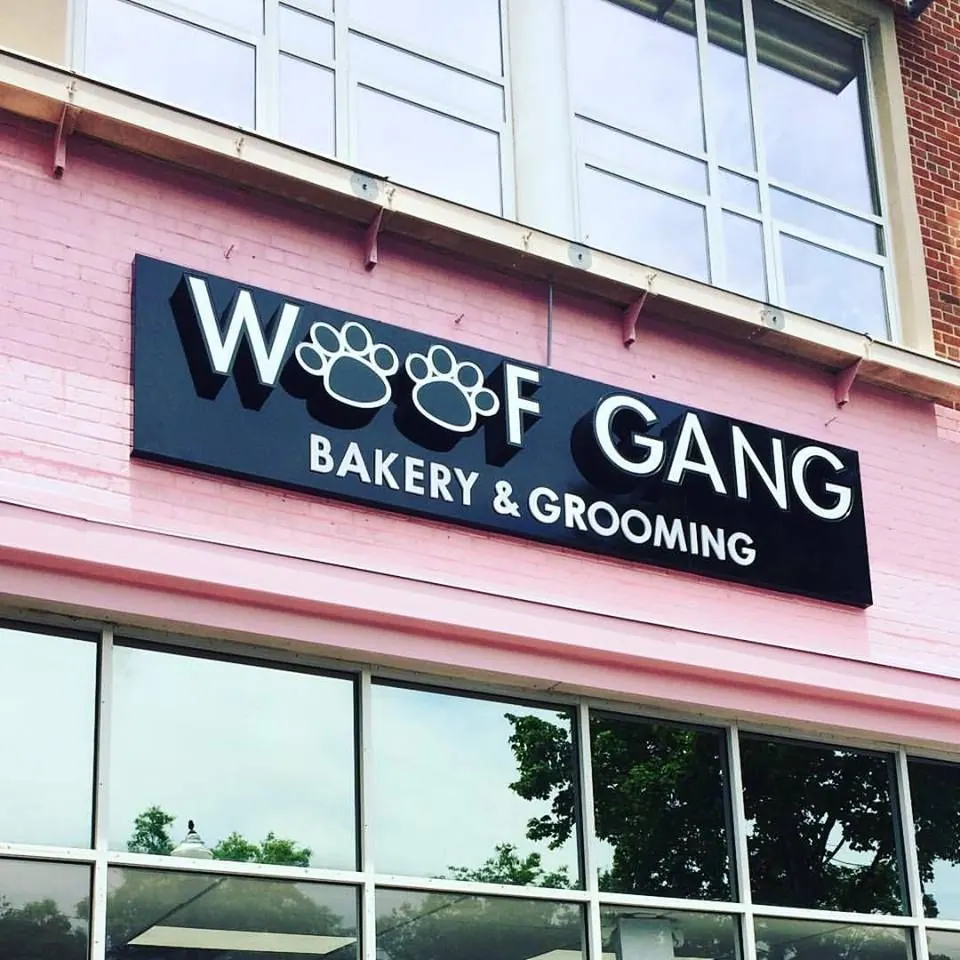 Woof Gang Bakery and Grooming storefront